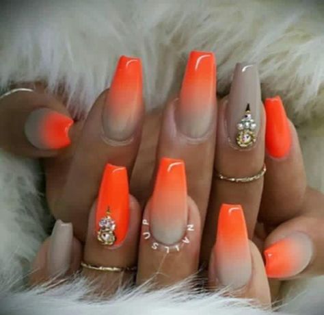 Orange and nude ombré Nail Art Orange, Diy Balayage, Orange Ombre Nails, Orange Nail Art, Nails Orange, Orange Nail Designs, Nails Yellow, Gray Nails, Nail Art Ombre