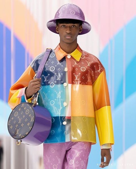 Fashion And Art Collaboration, Paris Fashion Week 2023, Fashion Collaboration, Fashion Week 2023, Louis Vuitton Collection, Brand Aesthetic, House Logo, Fashion Articles, Parisian Fashion