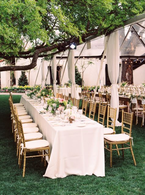 Elegant gold table decor: http://www.stylemepretty.com/texas-weddings/dallas/2015/08/10/dreamy-romantic-dallas-garden-wedding-in-shades-of-pink/ | Photography: Apryl Ann - http://www.aprylann.com/ Outdoor Wedding Table Decorations, Dallas Garden, Outdoor Wedding Tables, Gold Table Decor, Small Outdoor Wedding, Romantic Wedding Receptions, Dallas Wedding Venues, Wedding Chair Decorations, Dallas Arboretum