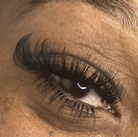 Lashes On Black Women, Wedding Lashes, Baddie Energy, Lash Extentions, Lash Styles, Lash Extensions Styles, Perfect Eyelashes, Pretty Lashes, Eyelash Extentions