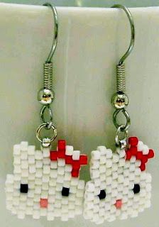 brick stitch earrings patterns free | tiny beads of joy: Free Pattern: Hello Kitty Seed Bead Hello Kitty, Bead Hello Kitty, Beaded Earring Patterns, Hello Kitty Pattern, Earring Tutorials, Hello Kitty Earrings, Brick Stitch Patterns, Kitty Pattern, Beaded Patterns