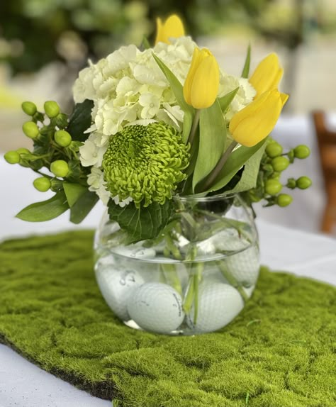 Golf Club Flower Arrangement, Golf Home Decor Ideas, Golf Tournament Table Centerpieces, Golf Wedding Shower Theme, Golf Party Table Decorations, Golf Party Decorations Diy Table Centerpieces, Golf Ball Centerpieces, Golf Party Centerpiece Table Decorations, Golf Table Centerpiece