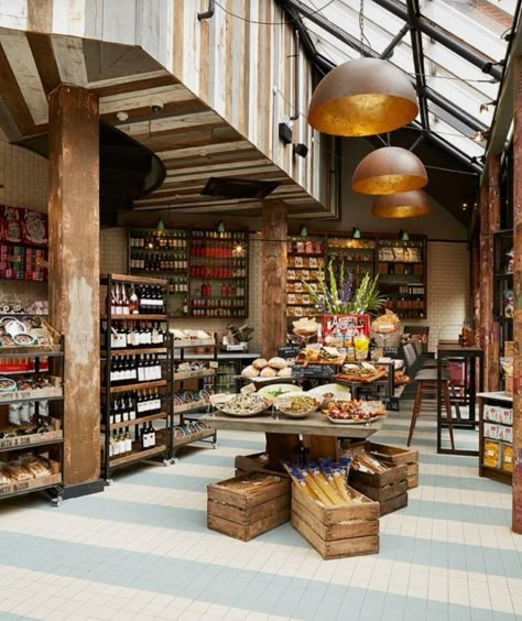 Deli Store Ideas Interior Design, Boutique Grocery Store, Market Restaurant Design, Market Interior Design, Workplace Interior Design, Workplace Interior, Deli Cafe, Deli Shop, Indoor Markets