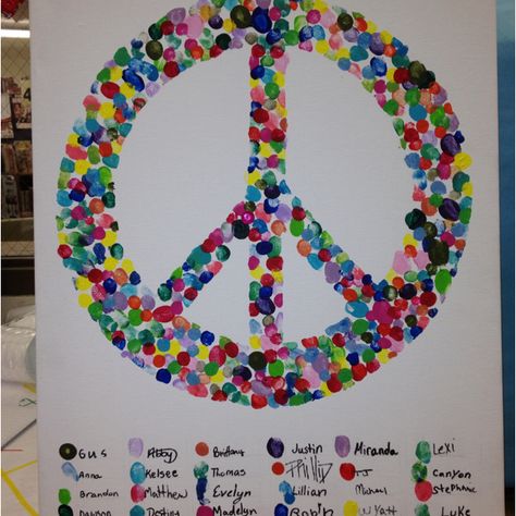 Fingerprint peace sign going away present for my student teacher Peace Sign Craft, Peace Crafts, Remembrance Day Art, Classe D'art, Class Art Projects, Fingerprint Art, Peace Sign Art, Multi Cultural, International Day Of Peace