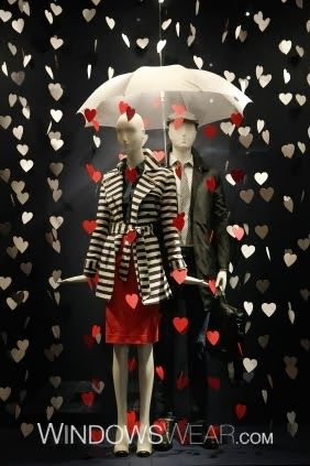 Debi Ward Kennedy | Design Blog: Valentine's Day Windows Valentines Window Display, Display Visual Merchandising, Fashion Window Display, Vitrine Design, Window Display Retail, Decoration Vitrine, Bookshelf Art, Store Window Display, Mode Retro