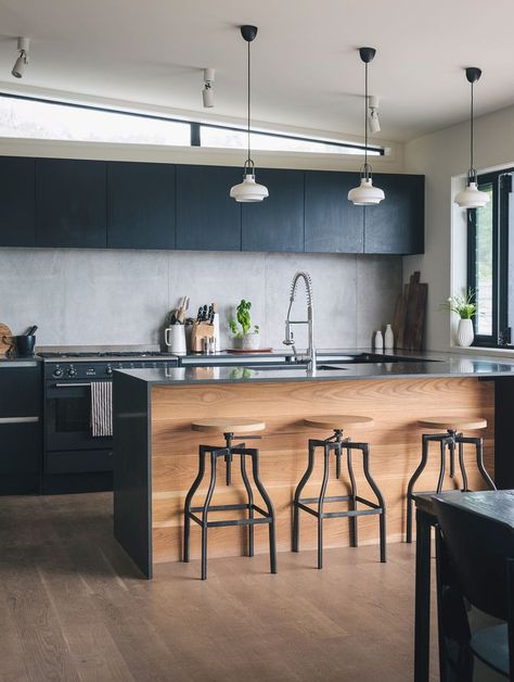 Retreat-style Waiheke home makes every day a getaway | homestyle Porcelain Tiles Kitchen, Splashback Kitchen, Kitchen Wishlist, Earthy Kitchen, Kitchen Splashback Tiles, Personal Gym, Grey Kitchen Designs, Tile Splashback, Small House Interior