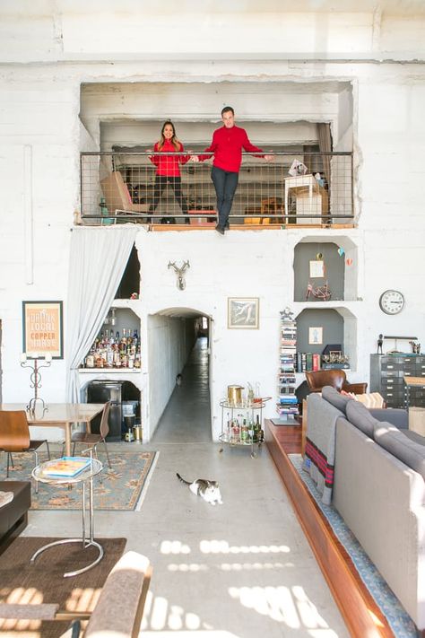 Video Tour: An LA Loft in a Historic Building | Apartment Therapy Los Angeles Loft, Trendy Apartment, California Los Angeles, Loft Living, Loft Conversion, Floor To Ceiling Windows, Cool Apartments, Loft Style, Cozy Nook