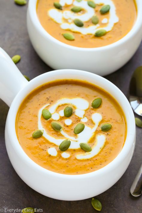 Pumpkin Coconut Soup, Curried Pumpkin, Coconut Soup Recipes, Vegan Pumpkin Soup, Pumpkin Coconut, Curry Coconut, Pumpkin Curry, Pumpkin Soup Recipe, Fall Soup Recipes