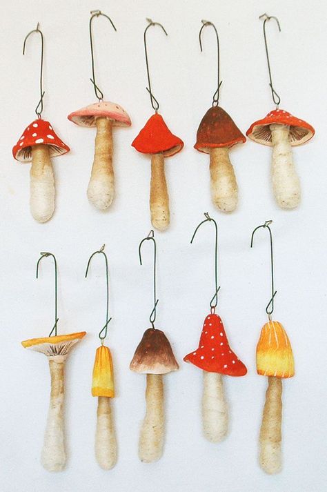 Paper Mache Mushroom Ornaments Clay Mushroom Ornament, Mushroom Ornaments, Crystal Mushroom, Mushroom Crafts, Ornament Crafts, Easy Diy Projects, Paper Mache, Merry And Bright, Clay Crafts