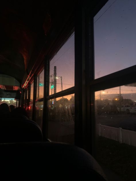 Life Pictures Aesthetic, Dark School Aesthetic, My Astethic, Bus Aesthetic Pic, Early Morning Bus Ride Aesthetic, Bus Ride Aesthetic Night, My Life Aesthetic, Bus At Night, Night Time Car Rides Aesthetic