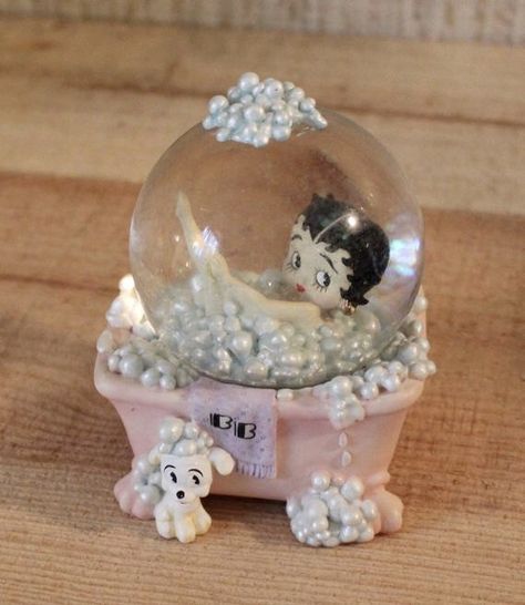 Cute Little Things, Snow Globe, Betty Boop, Future House, Kitsch, Girly Things, The Well, Pretty In Pink, Snow Globes