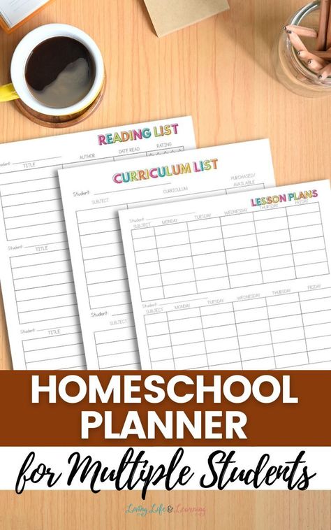 This free printable Homeschool Planner for Multiple Students provides a customizable and organized approach to homeschooling that makes it easier to track each child's progress, manage daily tasks, and plan long-term goals. With this printable tool, homeschooling parents can approach their day-to-day responsibilities with confidence and ease. Homeschool Multiple Kids, Free Homeschool Planner, Homeschool Planning Printables, Homeschool Student Planner, Planner For School, Homeschool Lesson Planner, Homeschool Curriculum Planning, Homeschool Lesson Plans, Online Planner