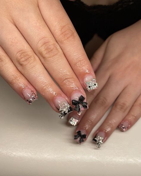 short junk nails 🎀🖤 DM to book 💕 #shortnails #hellokitty #junknails #frenchtipnails #cutenails #sanantonionails #sanantonionailtech Short Junk Nail, Short Junk Nail Designs, Junk Nails Short, Short Junk Nails, Junk Nail Designs, Shorties Nails, Junk Nails, Unique Acrylic Nails, Nails Inspo