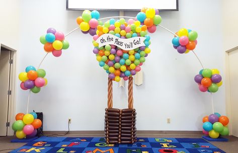 Oh The Places You’ll Go Theme, Diy Large Hot Air Balloon, Dr Suess Balloon Garland, Dr Seuss Balloon Garland, Oh The Places Youll Go Graduation, All The Places You Will Go Dr Seuss Party, Kindergarten Graduation Balloon Arch, Preschool Graduation Balloon Arch, Dr Seuss Balloon Arch