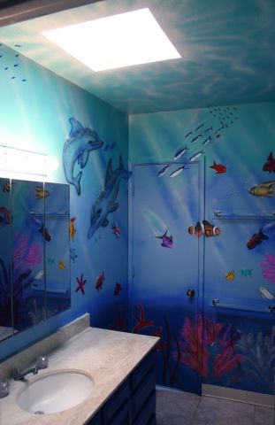 Frutiger Aero Bathroom, Nostalgia Bathroom, Ocean Themed House, Fish Themed Bathroom, Ocean Core Room, Fruitger Aero, Fruitiger Aero, Ocean Themed Bathroom, Fish Bathroom