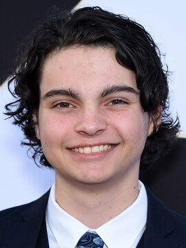 Max Burkholder - Actor Max Burkholder, Guy Fox, Gabriel Byrne, Time Cartoon, Kids Series, Suite Life, Actor John, 2015 Movies