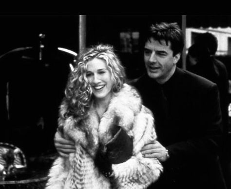 Carrie And Mr Big, Carrie And Big, Chris Noth, Friend Things, City Outfits, Big Photo, Movie Couples, Sarah Jessica, Carrie Bradshaw