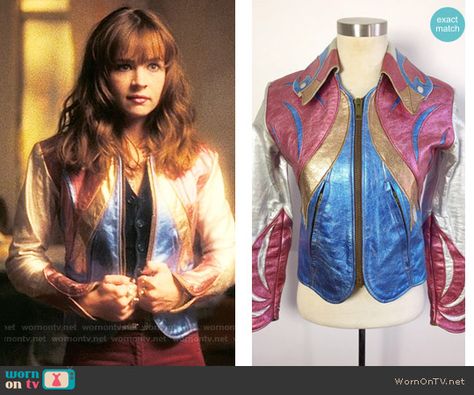 Sophia’s leather jacket on Girlboss.  Outfit Details: https://wornontv.net/70120/ #Girlboss Lex Aesthetic, 70s Swimwear, Jacket Rack, Female Closet, Britt Robertson, Boho Inspo, Celebrities Leather Jacket, Jacket Outfit Women, Racing Jackets