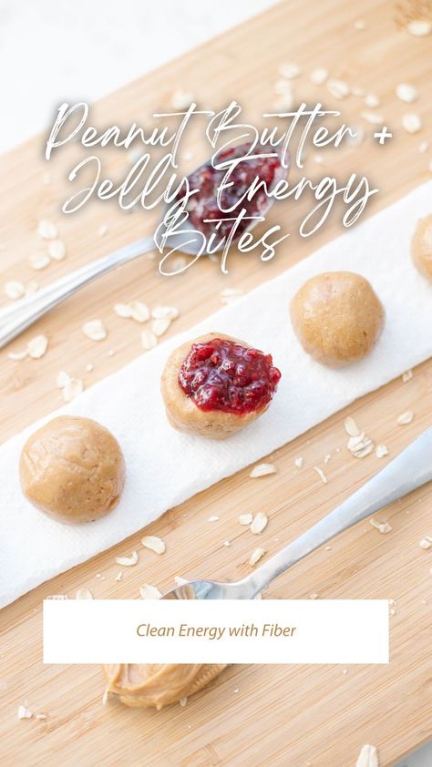 Pbj Protein Balls, Pb&j Protein Balls, Peanut Butter And Jelly Balls, Pbj Snacks, Power Bites, Fast Snack, Cookie Balls, Overnight Oats Healthy, Power Balls