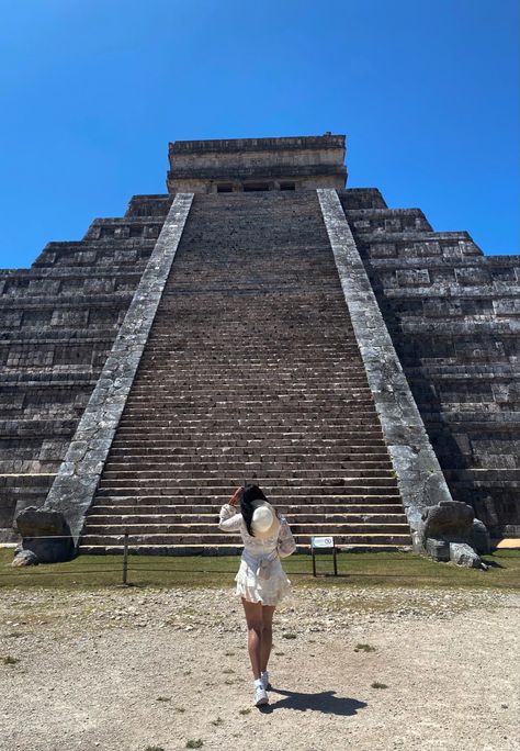 Templo kukulkán, piramide, maya, mexico Rivera Maya Mexico, Life Well Lived, Chichen Itza, Sea Breeze, Travel Goals, Vision Board, Temple, Travel, Pins