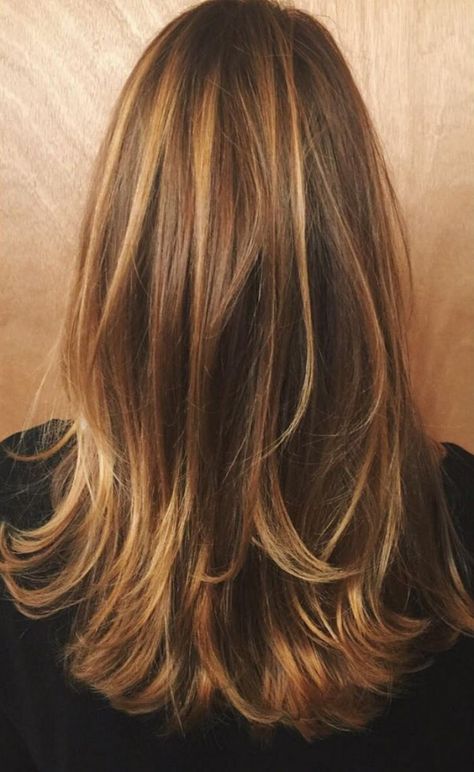 Cinnamon Swirls, Vlasové Trendy, Blonde Hair Inspiration, Trendy Hair Color, Brown Blonde Hair, Cut My Hair, Hair Inspo Color, Face Hair, Hair Envy