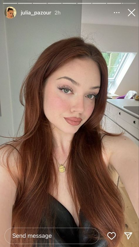 Dark Ginger Hair, Hair Color For Brown Eyes, Pale Skin Hair Color, Copper Brown Hair, Hair Colour For Green Eyes, Amber Hair, Rambut Brunette, Hair Pale Skin, Chestnut Hair