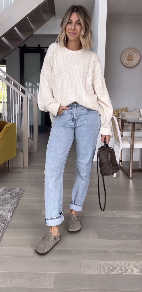 Neutral Fall Outfits Casual, Fall Outfits 2024 Birkenstock, Cream Sweater Fall Outfits, Texas September Outfits, Womens Casual Outfits 2024, Fall 2024 Fashion Trends Midsize, 160lbs Women Fashion, Elevated Everyday Outfit, Women Fall Casual Outfits