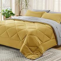 Yellow Comforter Set, Simple Presentation, Yellow Comforter, King Size Comforter Sets, Crinkled Fabric, Cozy Sleep, Reversible Bedding, Comforter Bedding, King Size Comforters