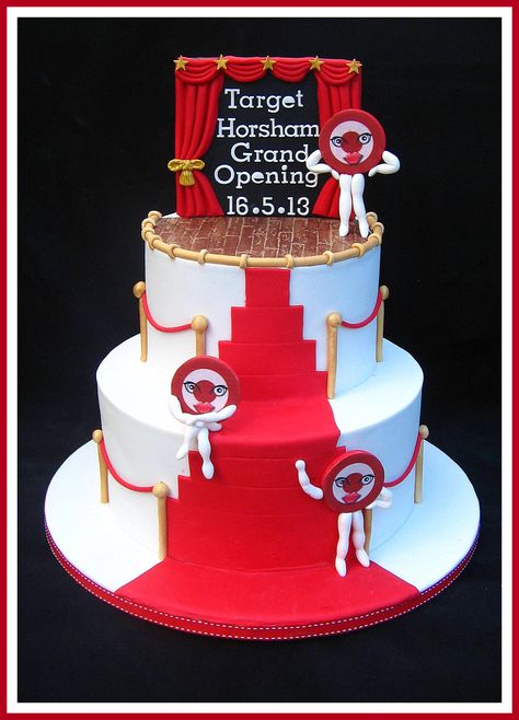 For theater Theatre Birthday Cake, Theater Themed Cake, Movie Theater Cake, Theater Cakes Birthday, Grand Opening Cake, Movie Theater Cake Ideas, Heart Cake Decoration, Heart Cake, Salon Decor