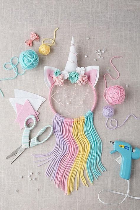 Dreamcatcher Kit, Unicorn Dreamcatcher, Boho Ribbon, Unicorn Dream Catcher, Ribbon Chandelier, Fun Embroidery, Unicorn Bedroom, Felt Yarn, Dream Catcher Craft