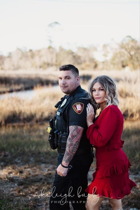 Police Officer Family Photoshoot, Police Family Pictures, Police Family, Family Picture, Policeman, Family Photoshoot, Engagement Shoot, Family Pictures, Engagement Shoots