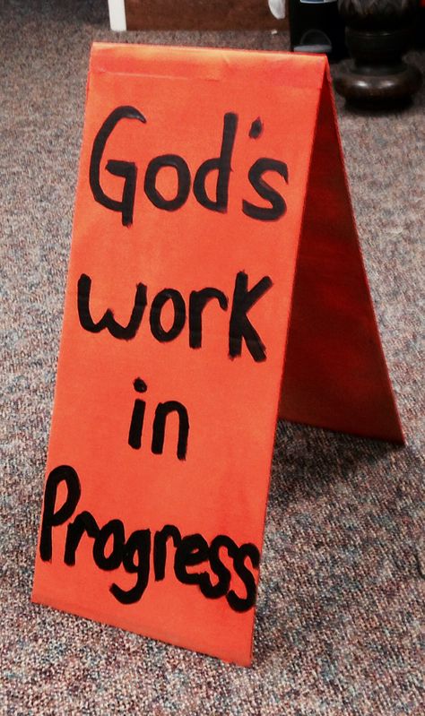 God's Work in progress sign for VBS Work In Progress Sign, Construction Vbs, Construction Theme Classroom, Maker Fun Factory Vbs 2017, Maker Fun Factory Vbs, Vacation Bible School Themes, Maker Fun Factory, Lifeway Vbs, Vbs Themes