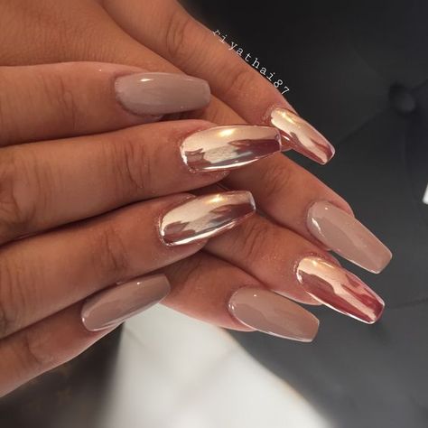 This is set to be the biggest nail trend of 2017 according to Pinterest Nails Shapes, Latest Nail Trends, Her Nails, Prom Nails, Manicure E Pedicure, Chrome Nails, Gorgeous Nails, Nails On Fleek, Love Nails