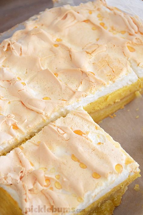 Eeasy Lemon Meringue Slice recipe Lemon Meringue Slice Recipe, Lemon Meringue Slice, Cakes Slices, Sweet Slices, Milk Recipes Dessert, Entertaining Desserts, Passionfruit Recipes, Mary Berry Recipe, Lemon Pound Cake Recipe