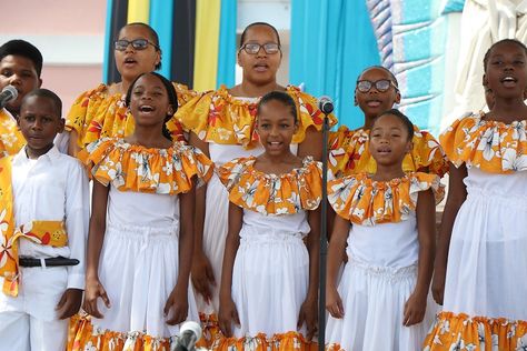 Bahamas Traditional Clothing, Bahamian Culture, Folk Culture, Bahamas Vacation, Traditional Clothing, Reference Photos, Black Culture, Island Life, Bahamas