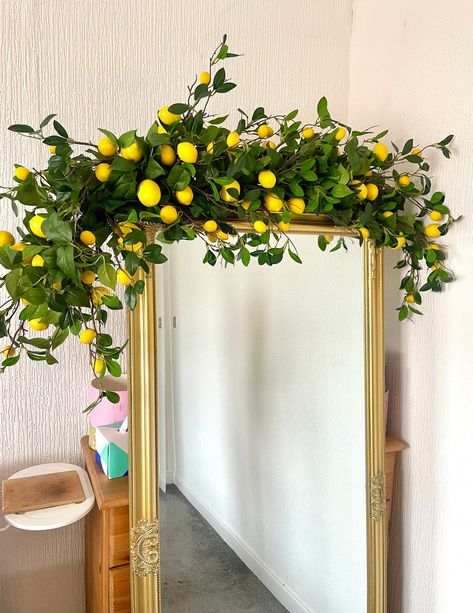 1 PCS Faux Artificial Lemon Garland Faux Citrus Lemon Swag - Etsy UK Lemon Tablescape, Lemon Garland, Summer Floral Decor, Engagement Brunch, Summer Party Decor, Daisy Baby Shower, Italian Theme, Citrus Wedding, Mediterranean Wedding