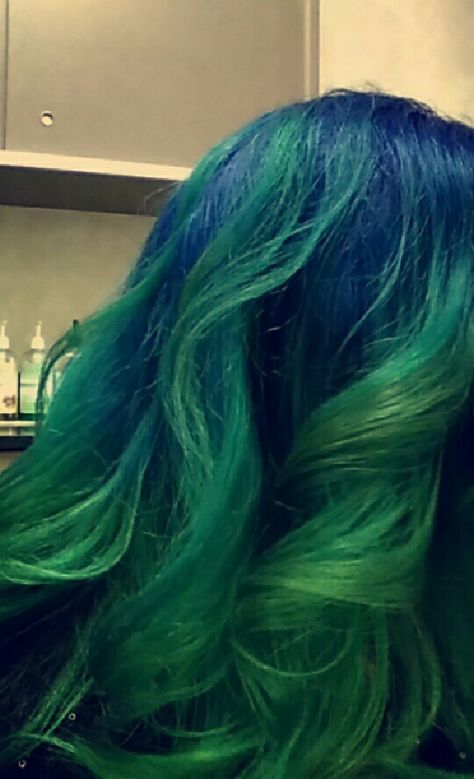 Blue And Green Hair Ombre, Green Ombre Hair, Green Hair Ombre, Blue Ombre Hair, Dye Ideas, Green Ombre, Hair Reference, Hair Inspo Color, Split Ends