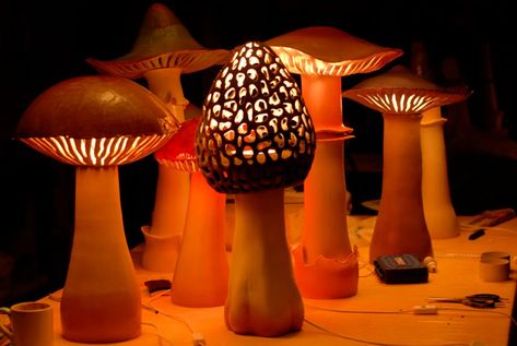 Clay Lamps, Different Types Of Mushrooms, Ceramic Mushrooms, Types Of Mushrooms, Ceramic Mushroom, Ceramic Lantern, Ceramic Lamps, Pottery Lamp, Tanah Liat