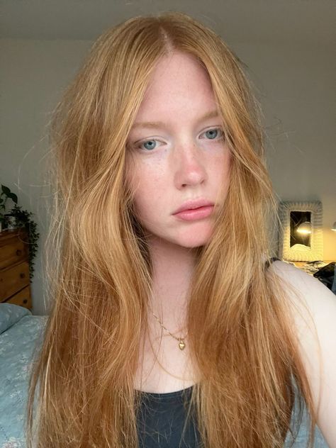 Freckles Blue Eyes, Ginger Selfie, Celia St James, Makeup For Redheads, Makeup Redhead, Jules Ambrose, Eyes Selfie, Redhead Makeup, Blue Green Eyes