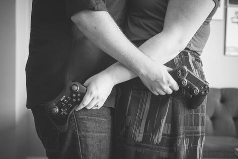 Nerdy Wedding Photos, Fandom Wedding, Marriage Celebration, Gamer Wedding, Gamer Couple, Nerd Wedding, Geeky Wedding, Nerdy Wedding, Cheap Wedding Rings