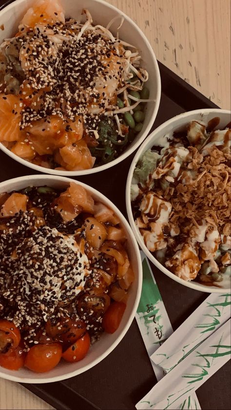 Poke Aesthetic, Cibo Aesthetic, Poke Food, Poke Bowl, Snap Food, Ig Stories, Aesthetic Food, Street Food, Instagram Story