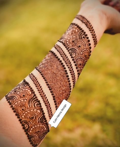 Back Side Mehendi Design Simple, Front Side Mehndi Design, Finger Mehendi Design, Finger Mehendi, Front Mehndi Design, Mehndi Designs Bridal Hands, Realistic Sketch, Mehndi Designs For Kids, Simple Mehndi Designs Fingers