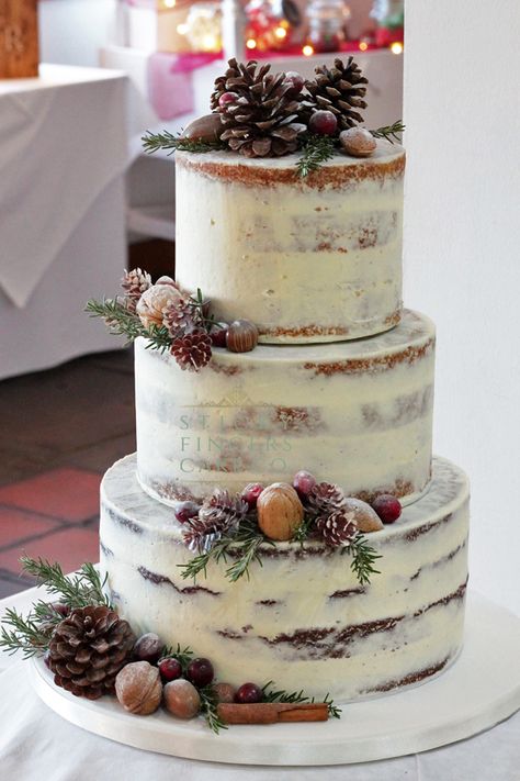 Irish Wedding Cake, Wedding Cake Two Tier, Wedding Cake Base, Wedding Day Wishes, Boho Wedding Cake, Pretty Wedding Cakes, Purple Wedding Cakes, Winter Wedding Cake, Fresh Flower Cake