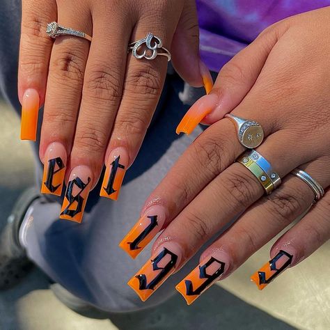 𝐛𝐲 𝐯𝐢𝐜𝐭𝐨𝐫𝐢𝐚. on Instagram: “est 1999 🐅 i love doing leo bday sets 😚🤌🏼 #nails #nailsofinstagram #nailsoftheday #nails💅 #nailsdesign #nailsonfleek #nailsdrip #nailsart…” 1999 Nails, Leo Birthday Nails, Mauve Nails, Glitter Nails Acrylic, Leo Birthday, Cute Acrylic Nail Designs, Kawaii Nails, Beautiful Nail Designs, Acrylic Nails Coffin