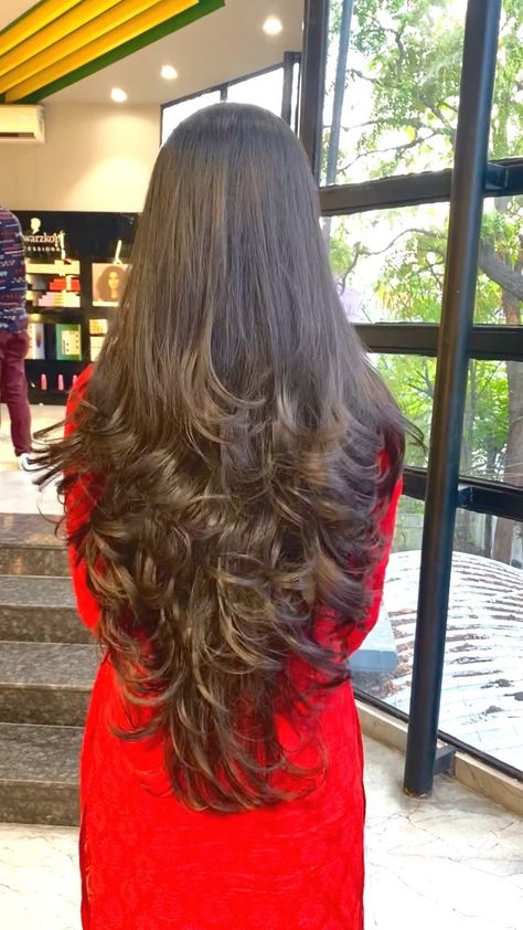 Low Layers, Low Bun Bridal Hair, Layers Long Hair, Permanent Straightening, Hair Style Vedio, Big Bun Hair, Big Bun, Long Hair Color, Long Layered Haircuts