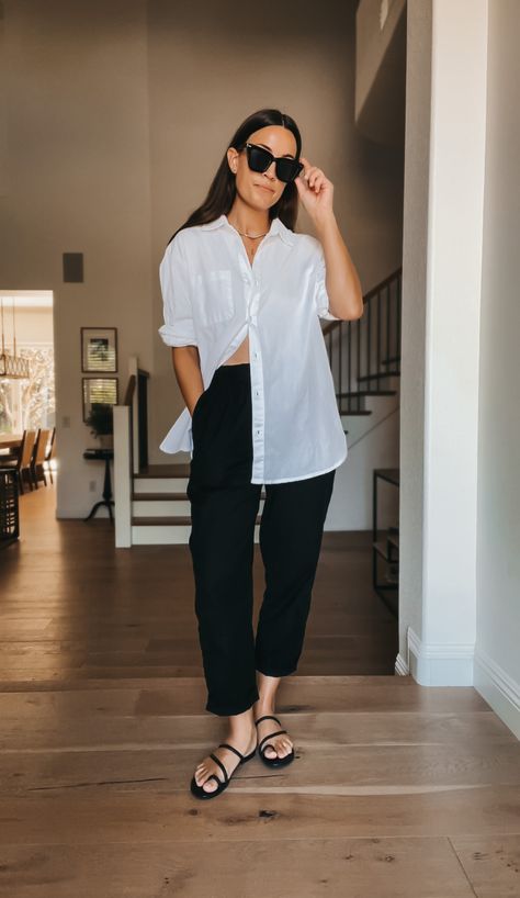 Minimalist Work Outfit, Minimalist Outfit Summer, Trousers Outfit Casual, Natalie Borton, Minimal Outfit, Looks Style, Minimalist Outfit, Summer 2024, Mix Match