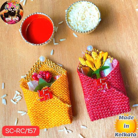 Roli Chawal Packing Ideas, Simple Stage Decorations, Platter Ideas, Markers Drawing Ideas, Markers Drawing, Acrylic Rangoli, Rakhi Making, Rakhi Gift, Trousseau Packing