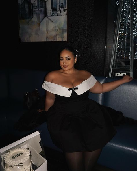 Classy coquette 90s plus size vibe Thick Classy Outfits, Plus Size Baddie Dress, Elegant Fashion Plus Size, Plus Size Couture Gowns, Birthday Dinner Outfit Classy Plus Size, 90s Plus Size Fashion, Birthday Outfit Ideas For Women Plus, Birthday Dresses Plus Size, Plus Size Smart Casual Outfits