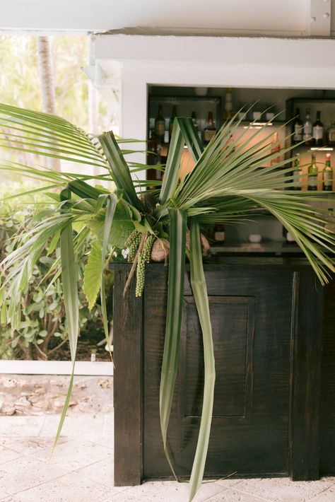 Harbor Island Bahamas, Tropical Paradise Beach, Foliage Arrangements, Hotel Flowers, Old Hollywood Wedding, Bahamas Wedding, Casket Sprays, Sands Hotel, Harbor Island