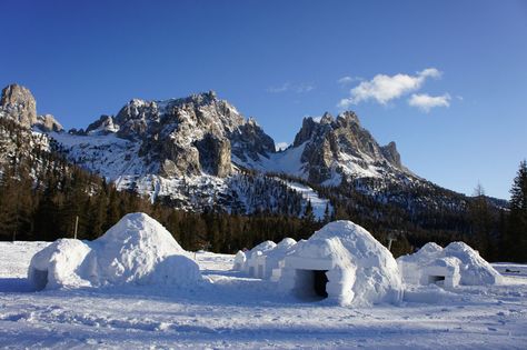 North Lights, Igloo Village, Background Ideas, Mount Everest, Camping, Natural Landmarks, Travel, Nature